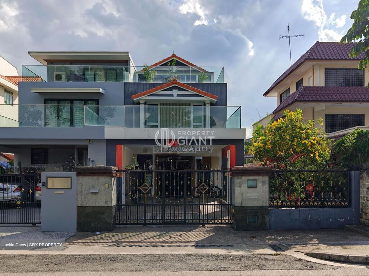 Lengkong Dua (D14), Semi-Detached #513085531